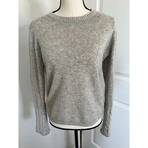 Cortland Park Grey Crewneck Cashmere Sweater Medium EUC